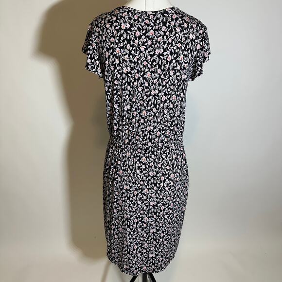 a.n.a. A New Approach Black‎ Floral Cap Sleeve Dress Womens Size Medium Pullover - Picture 6 of 10